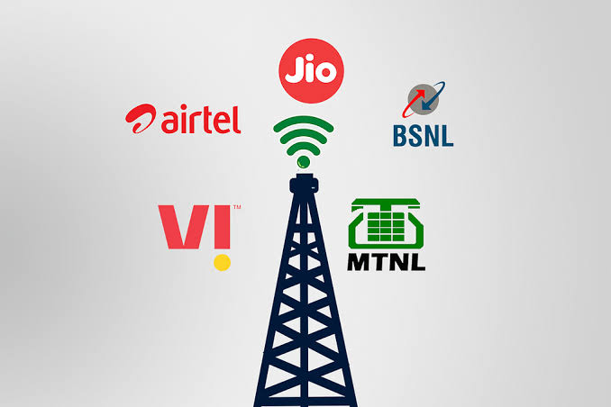 Telecom companies' profits increase, shopkeepers' condition worsens